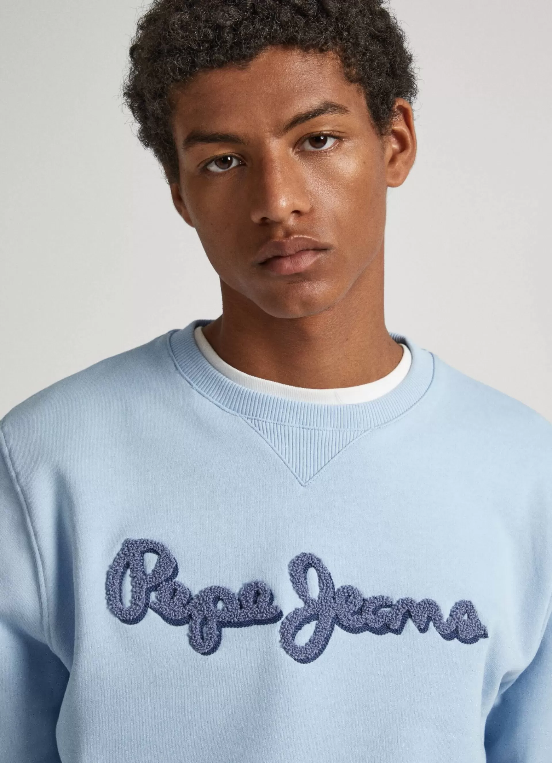 Sweatshirts & Hoodies*Men Pepe Jeans EMBROIDERED LOGO COTTON SWEATSHIRT Bleach Blue