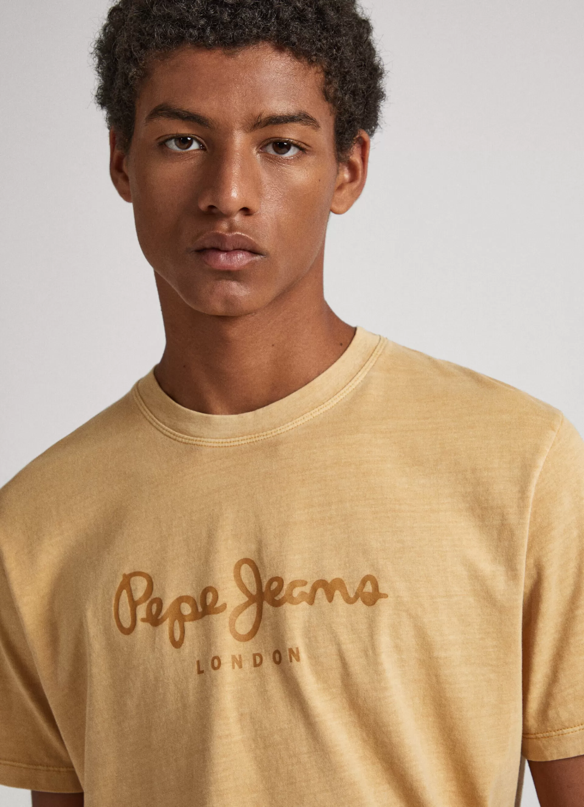 T-shirts*Men Pepe Jeans LOGO PRINT T-SHIRT Mixing Beige