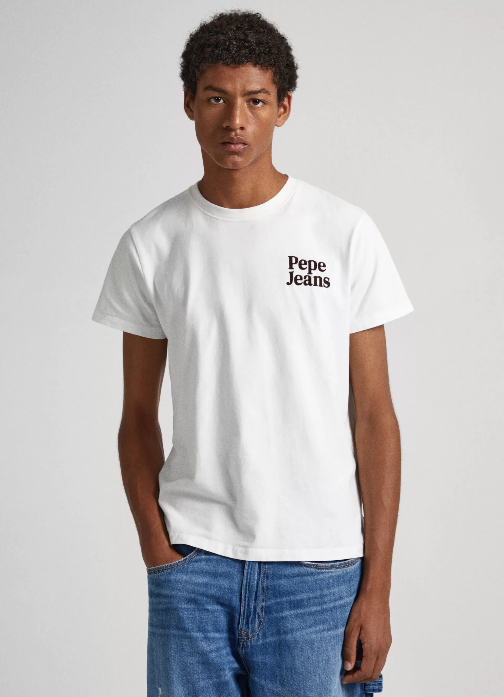 T-shirts*Men Pepe Jeans PRINTED LOGO T-SHIRT Off White