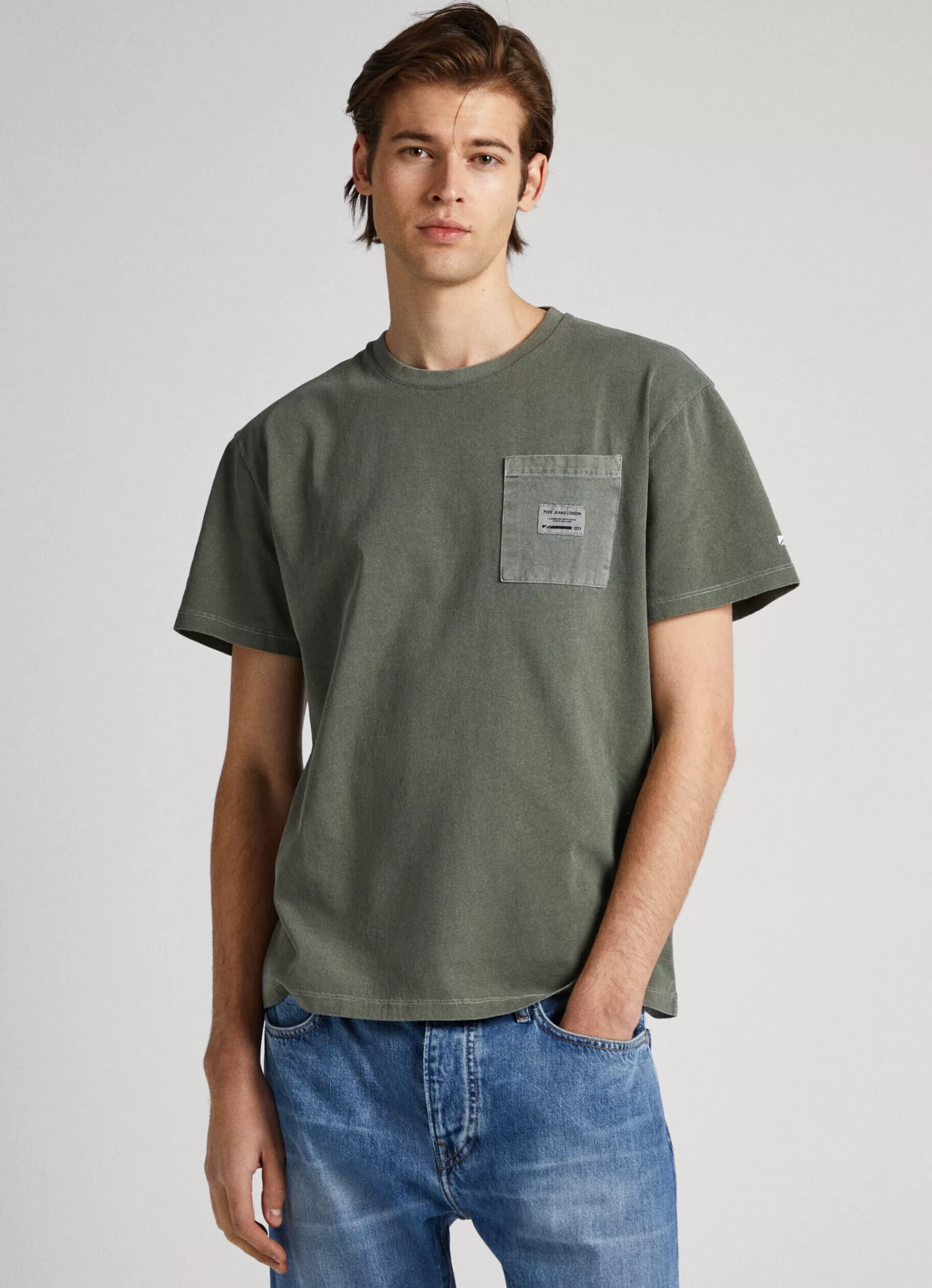 T-shirts*Men Pepe Jeans T-SHIRT WITH FRONT POCKET Olive Green