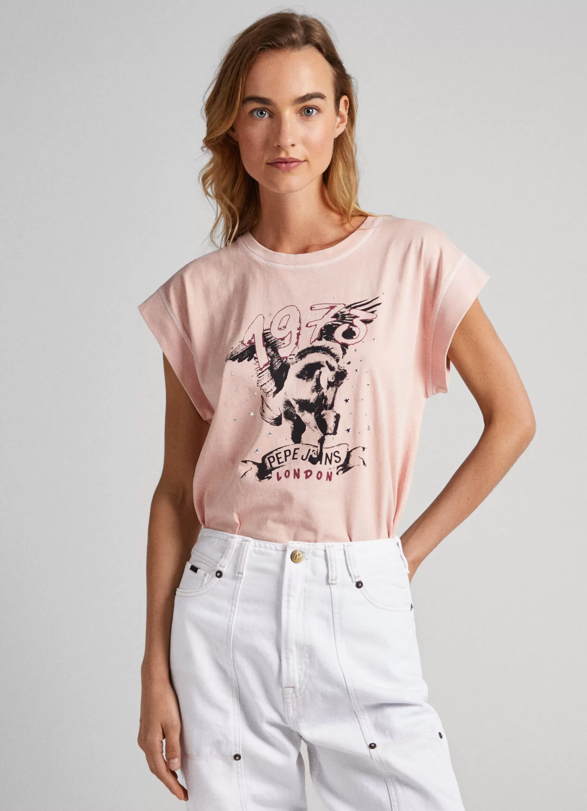 T-shirts*Women Pepe Jeans T-SHIRT WITH RHINESTONE DETAIL Ash Rose Pink